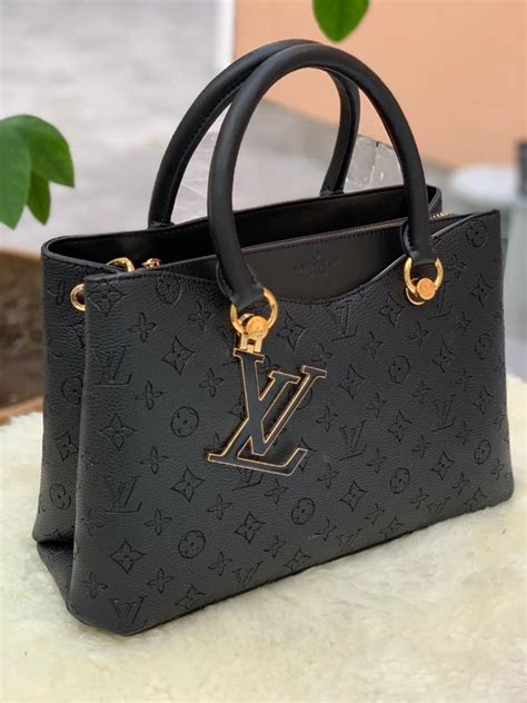 sac louis vuitton femme prix|site officiel Louis Vuitton paris.